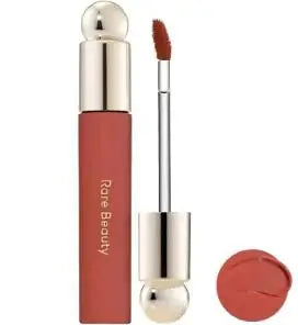 Rare Beauty Liquid Blusher Is Easy To Apply Gives A Natural Makeup Look and Is Not Prone To Dullness Mirror-like Smooth Lipstick