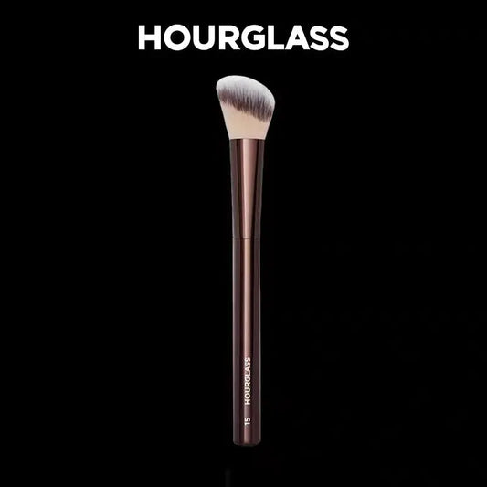 HOURGLASS No. 15 Make-Up Brush