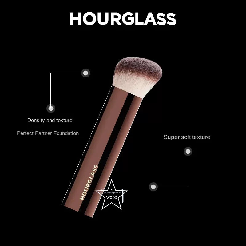 Hourglass Seamless Finish Foundation Brush